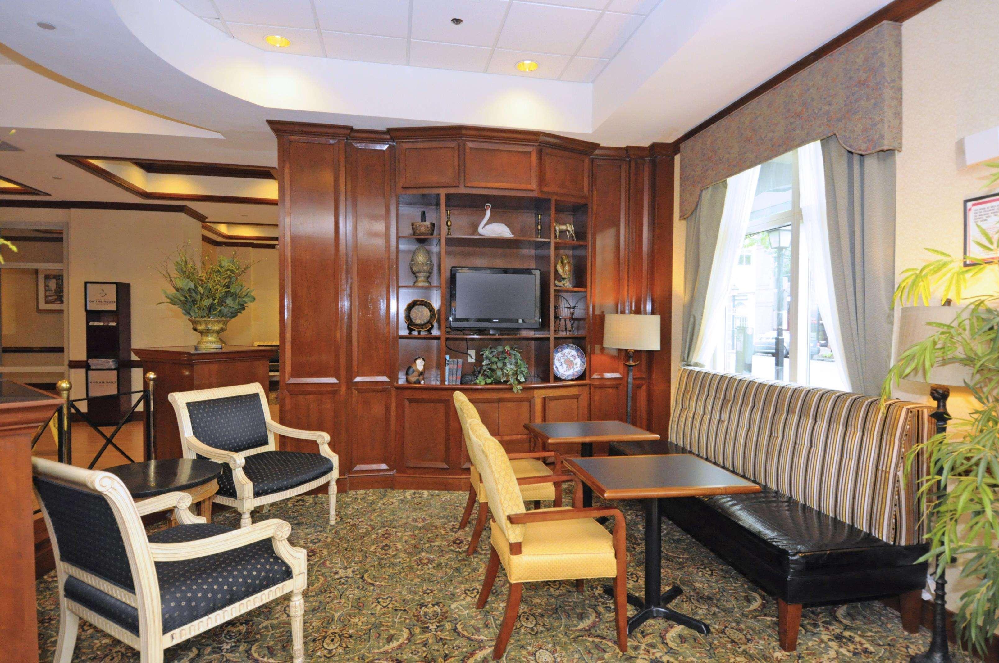 Hampton Inn Alexandria/Old Town Extérieur photo