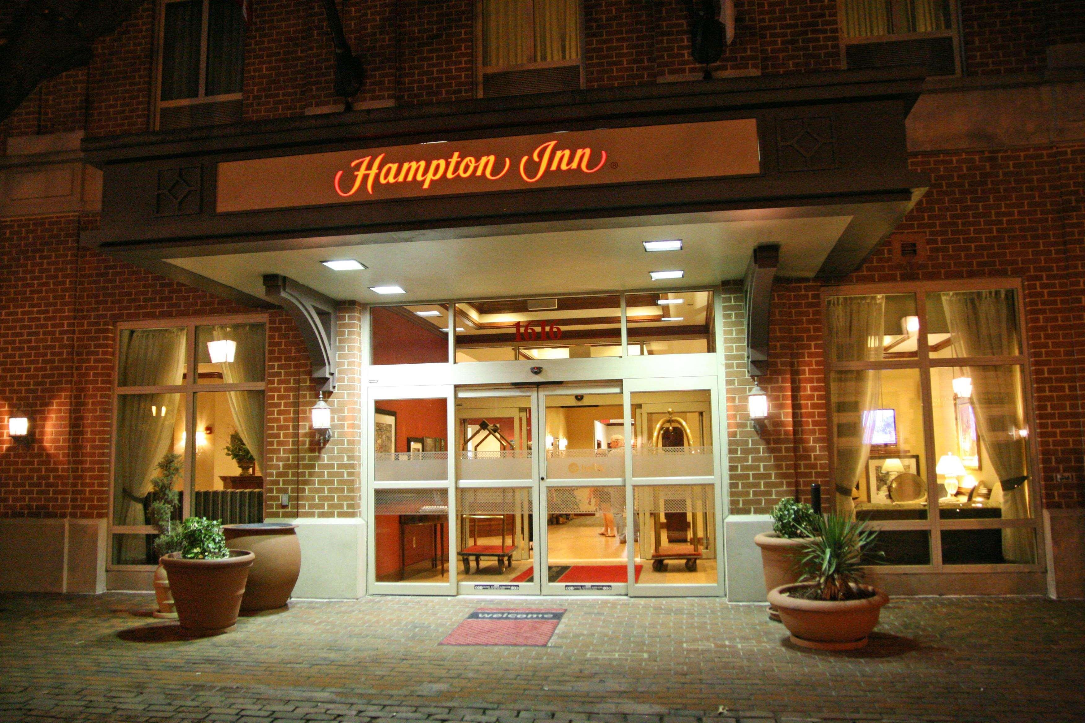 Hampton Inn Alexandria/Old Town Extérieur photo