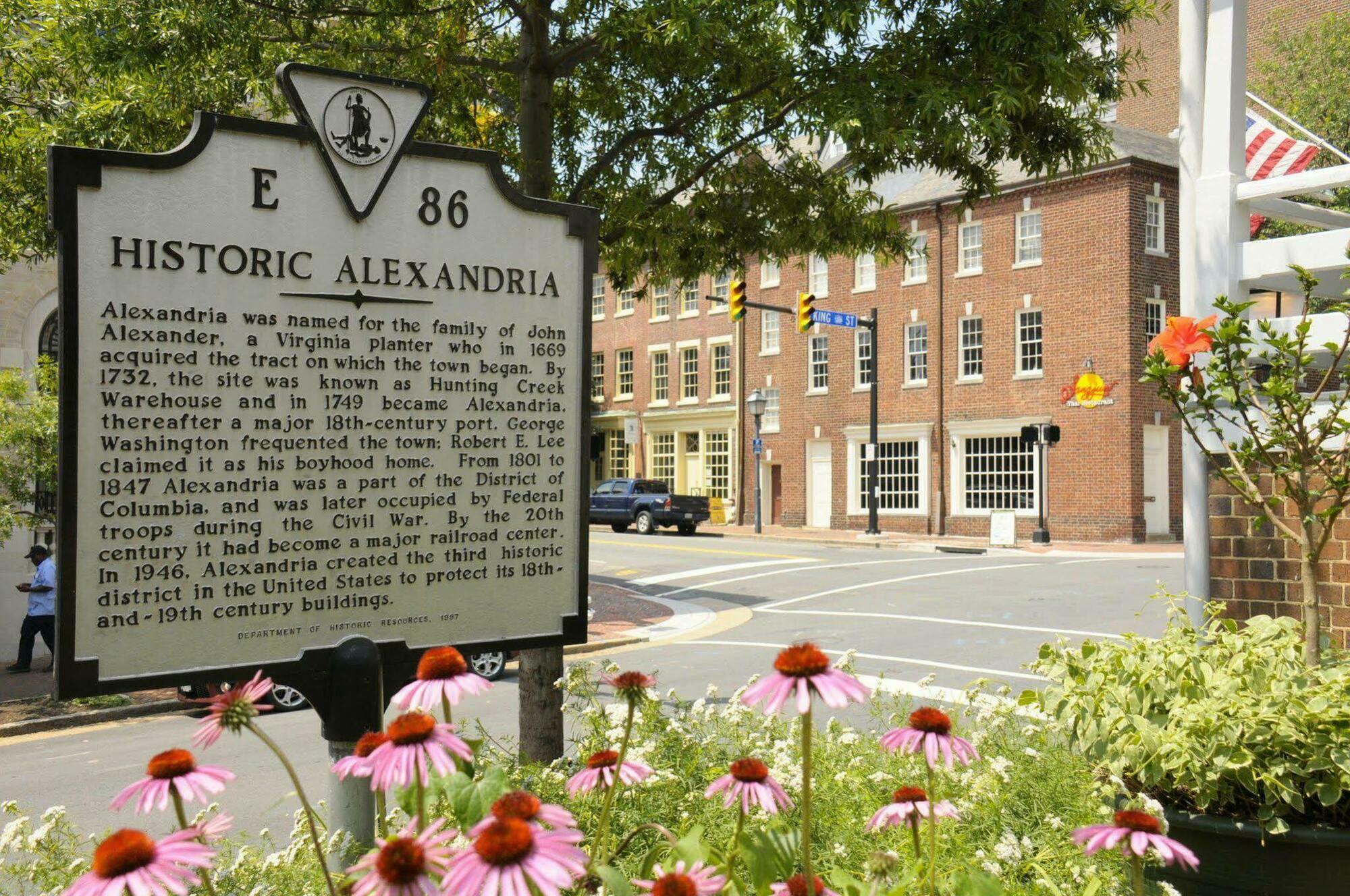 Hampton Inn Alexandria/Old Town Extérieur photo